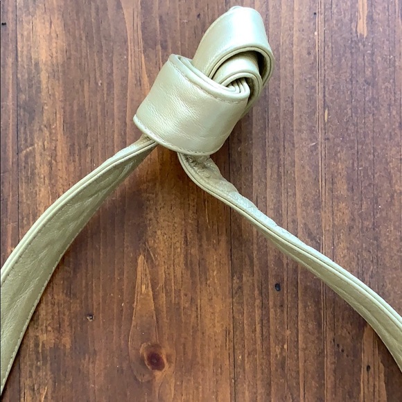 Rangoni of Florence Gold Leather Purse - Picture 6 of 12